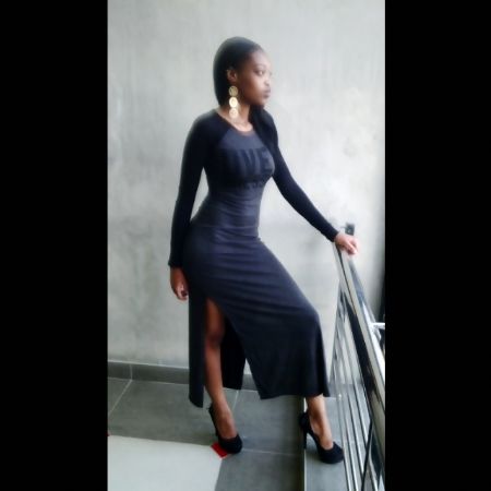 Sihle - ID: 10661 - 234754