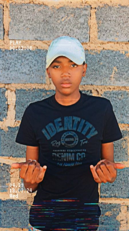 Nqabenhle - ID: 118546 - 679976