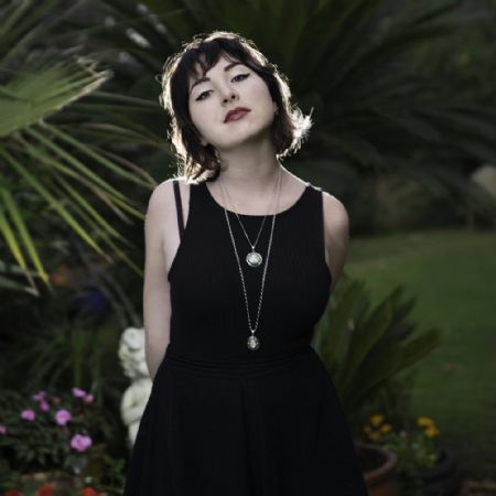 Stefanie - ID: 124987 - 376008