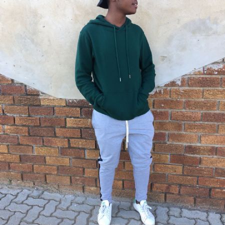 Kgahliso - ID: 142901 - 399174