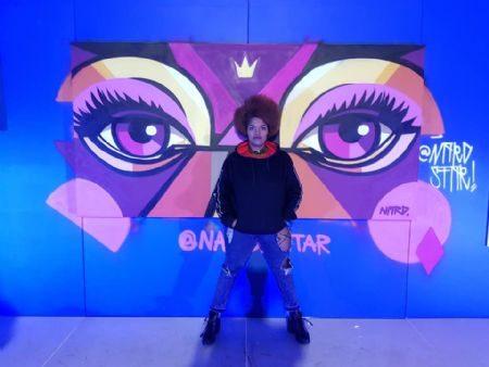 Lindsay - ID: 160952 - 449145