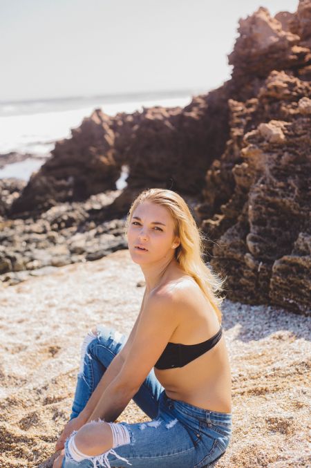 carla - ID: 163836