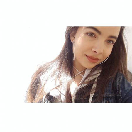 Caitlin - ID: 165547