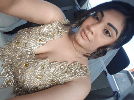 Nadira - ID: 183689