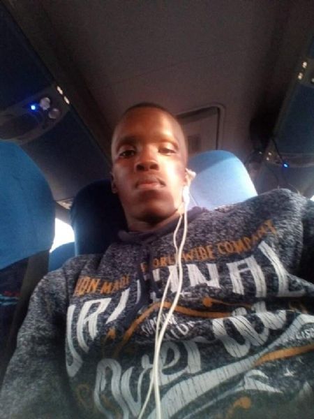 mvuyisi - ID: 201747