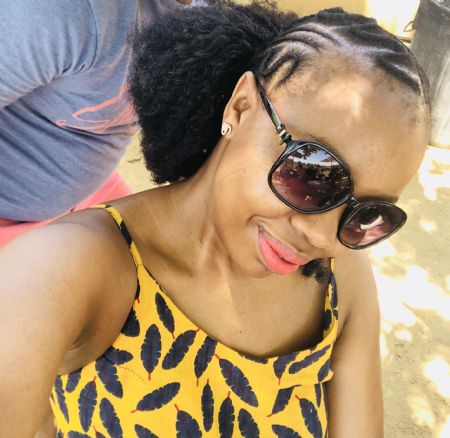 Mpho - ID: 213893