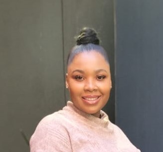 Ayanda - ID: 217010