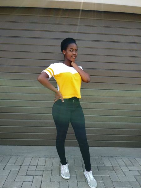 Andiswa - ID: 218199 - 499190