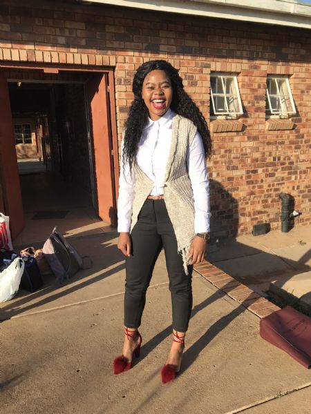 Nompumelelo - ID: 234604