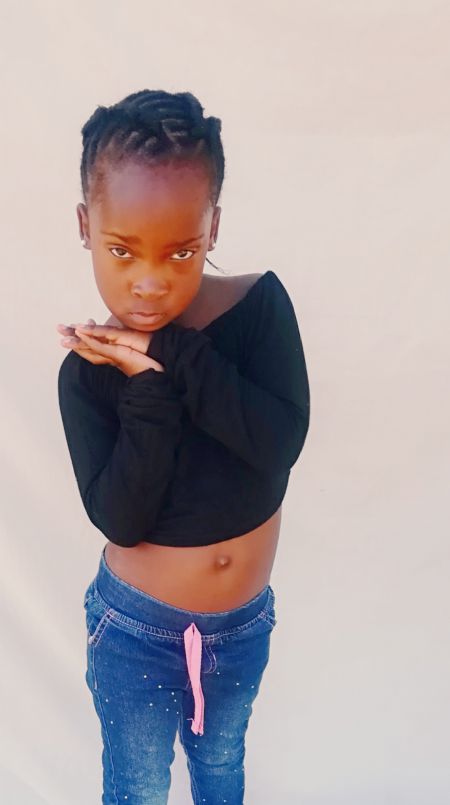 Seyenziwe - ID: 238656
