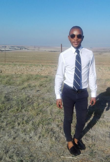 Khaya - ID: 243096
