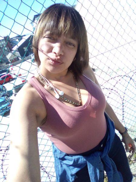 Natasha - ID: 243863