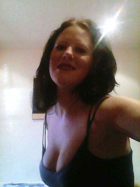 Belinda - ID: 243973