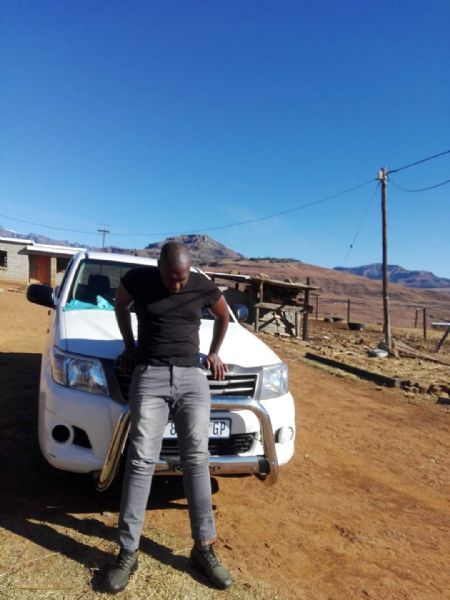 Lindelani - ID: 271904