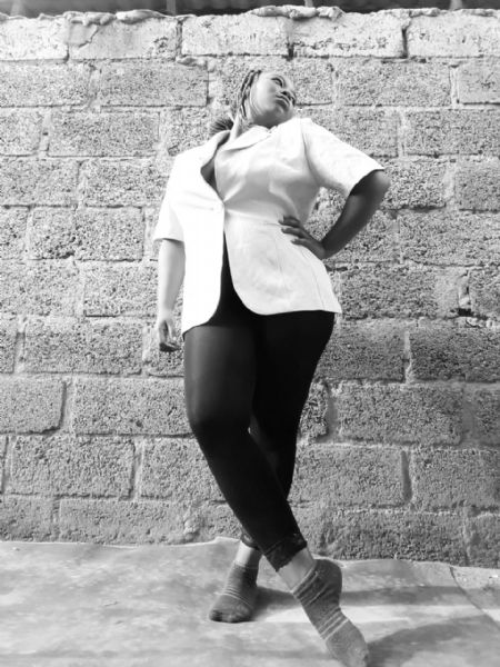 Duduzile - ID: 272406