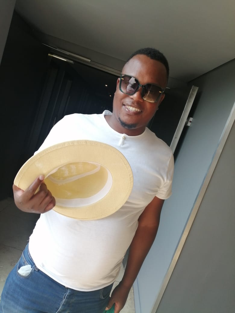 Stanford - ID: 277822