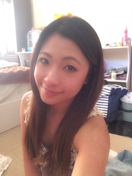 Emily - ID: 2957