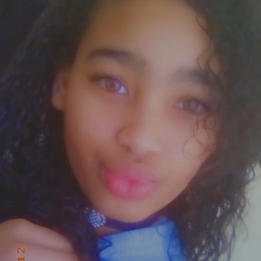 Ashleigh - ID: 303903