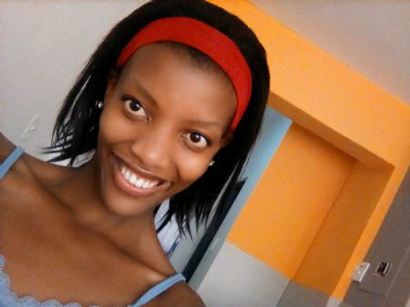 Vuyelwa - ID: 307987