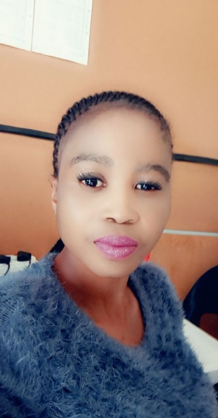 NOLWANDLE - ID: 318089