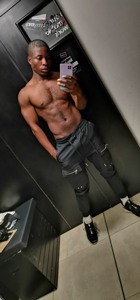 Brighton - ID: 327193