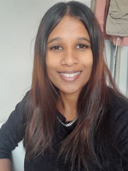 Naeema - ID: 333447