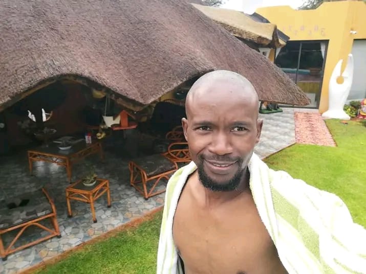 Given Rhulani - ID: 335260 - 665820