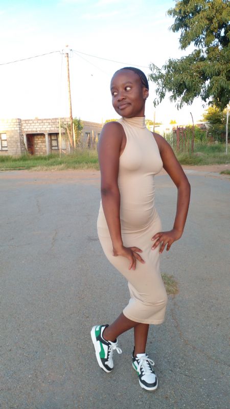 Relebohile - ID: 357623 - 676868