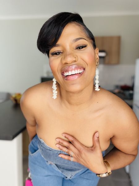 zintle - ID: 35870 - 703695