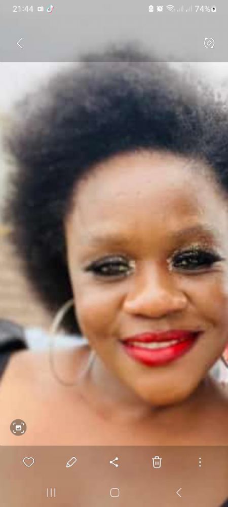 Precious Siphindile - ID: 358872 - 683631