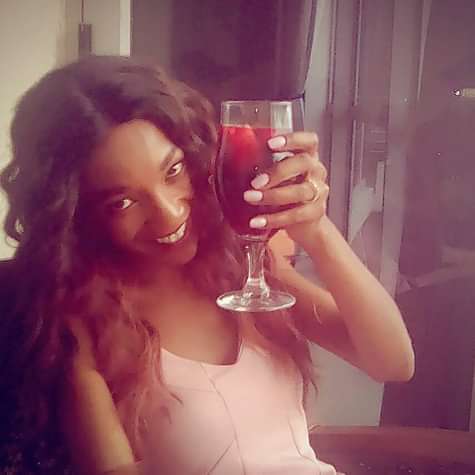 Refilwe - ID: 382225
