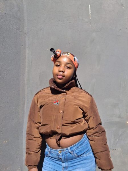 sihle  - ID: 408040