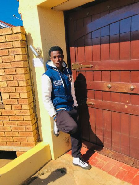 Lehlohonolo Nhlanhla  - ID: 412329