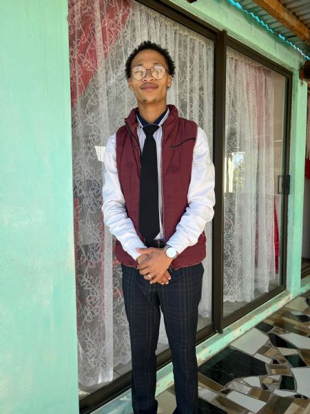 Henzel - ID: 431196 - 749659