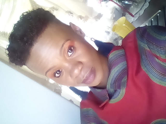 Busisiwe - ID: 53244