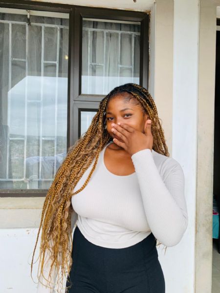 Ayanda - ID: 569184
