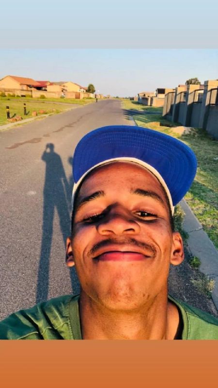 Sizwe  - ID: 570419