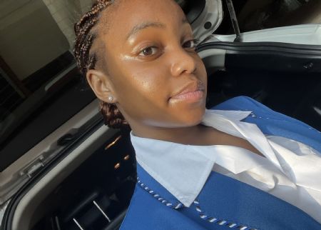 Dineo - ID: 574837