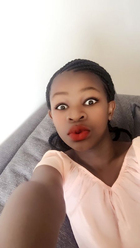 buhle - ID: 58054
