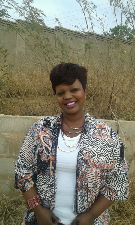 Sandra - ID: 64373 - 293693