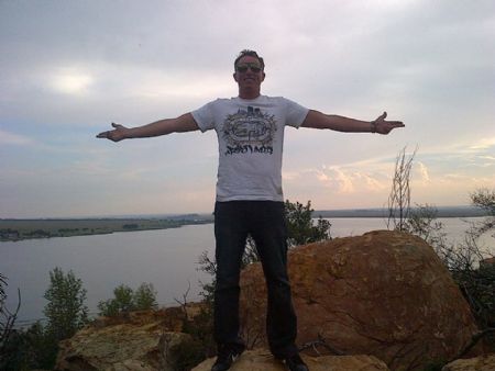 Nicholas - ID: 6446