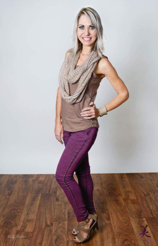 Denise - ID: 6577