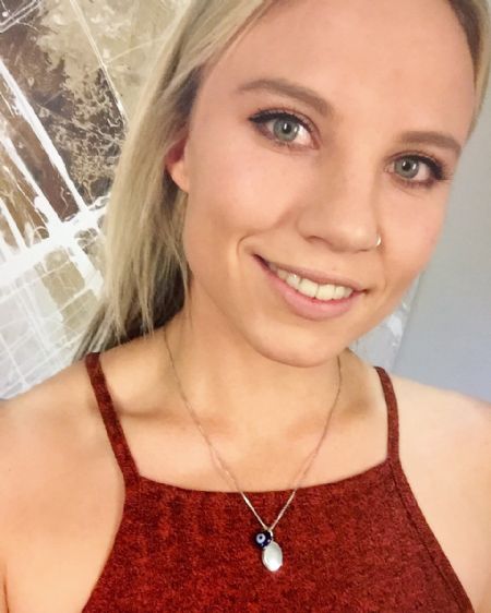 Natalie - ID: 67165