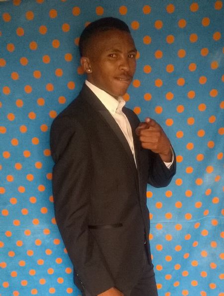 Ntsikelelo - ID: 98736 - 357131
